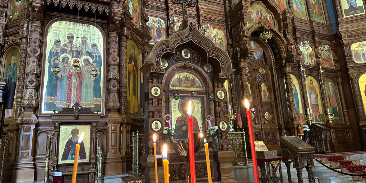 В Сарапуле 10 осужденных женщин приняли крещение в храме колонии редакции